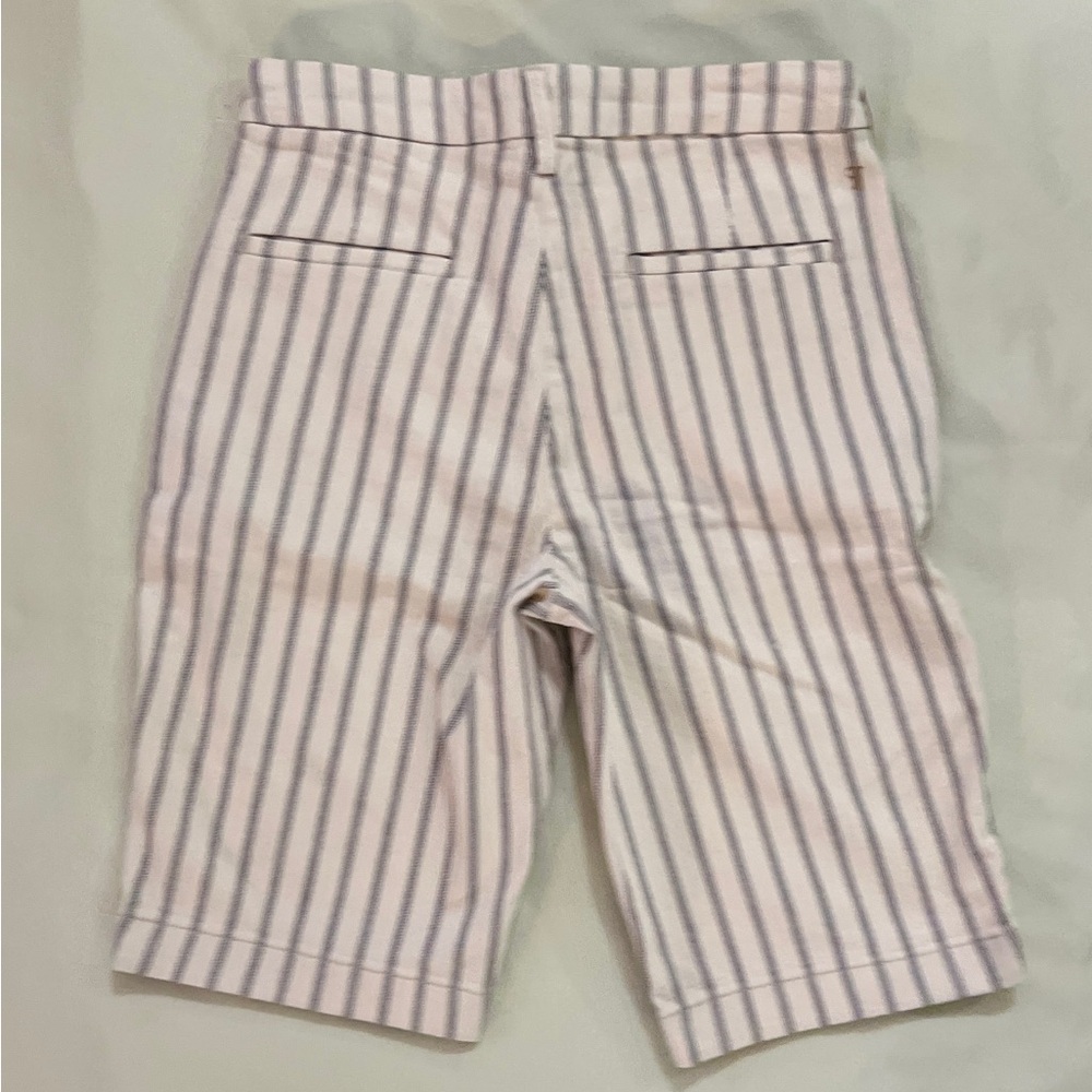 Anthropologie x Pilcro 
Size 30 Cream color shorts EUC - Picture 14 of 16